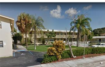 1 of 8 - 1310 S Federal Hwy #1, Lake Worth Beach, FL