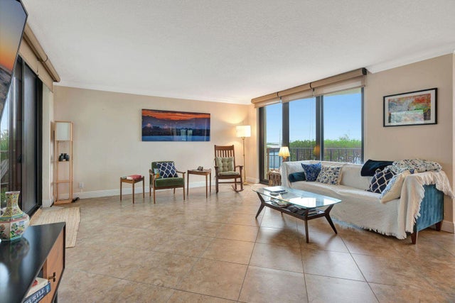 5 of 55 - 5420 N Ocean Dr #206, Singer Island, FL