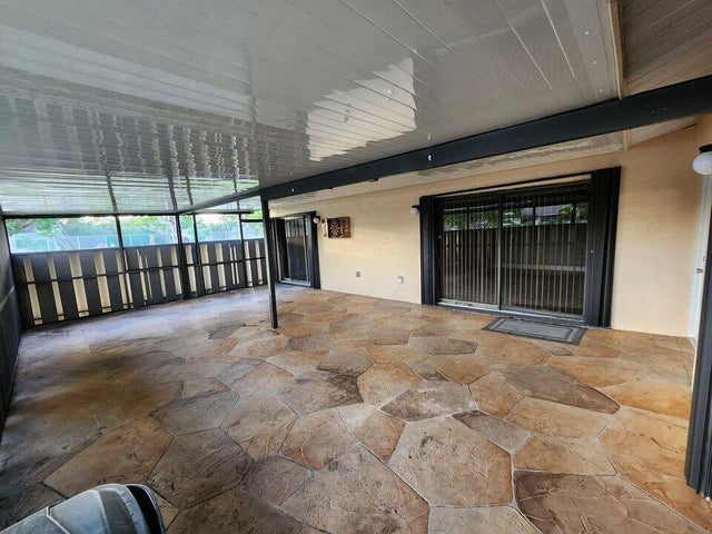 4 of 21 - 8074 Ambach Wy, Hypoluxo, FL