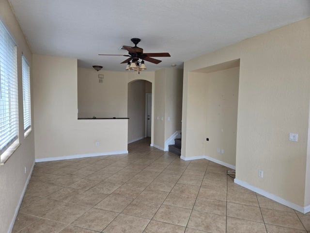 4 of 16 - 3141 Laurel Ridge Circle, Riviera Beach, FL