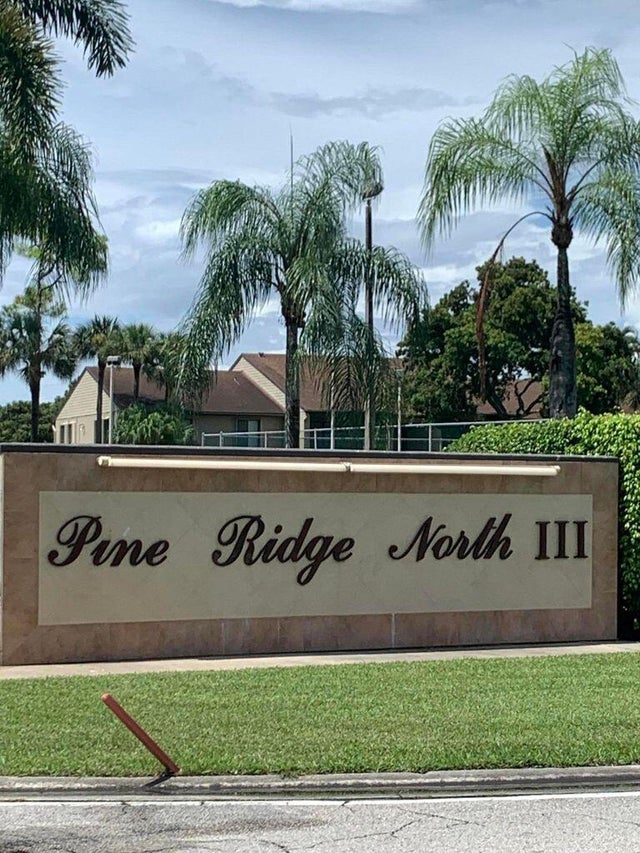 1 of 8 - 714 Sunny Pine Wy #c2, Greenacres, FL