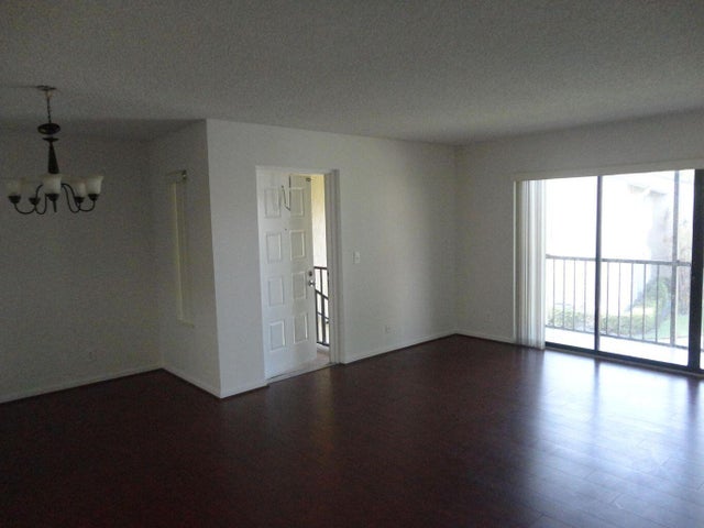 2 of 8 - 714 Sunny Pine Wy #c2, Greenacres, FL