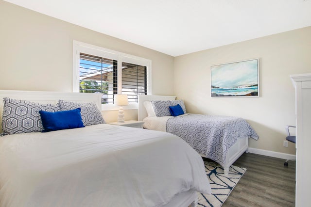 5 of 25 - 704 Club Dr, Palm Beach Gardens, FL
