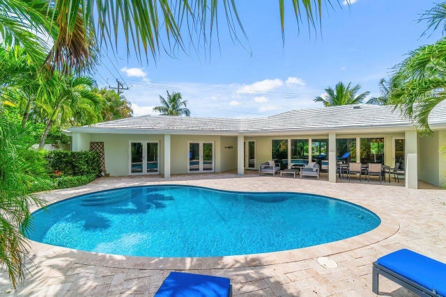 1 of 26 - 225 Nw 11th St, Delray Beach, FL