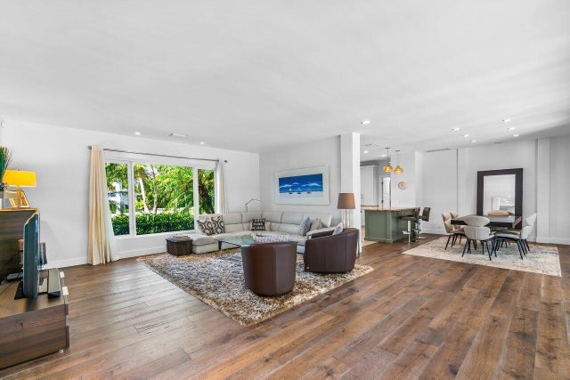 3 of 26 - 225 Nw 11th St, Delray Beach, FL