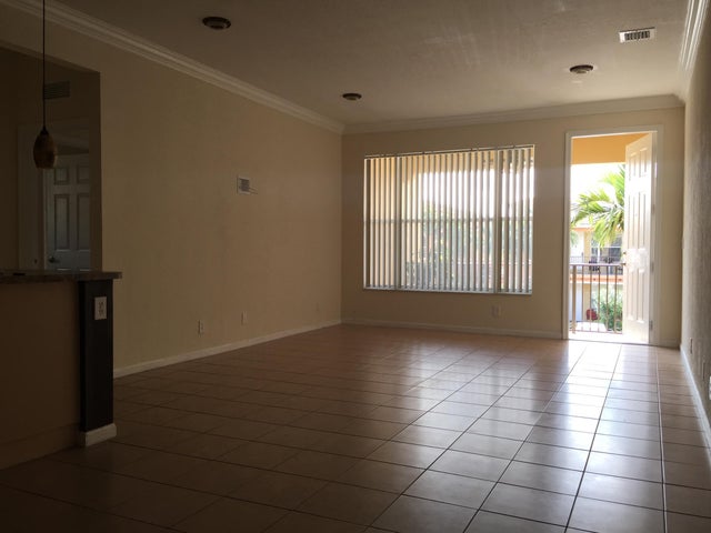 4 of 20 - 3569 Forest Hill Blvd #102, Palm Springs, FL