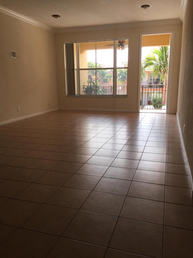 5 of 20 - 3569 Forest Hill Blvd #102, Palm Springs, FL
