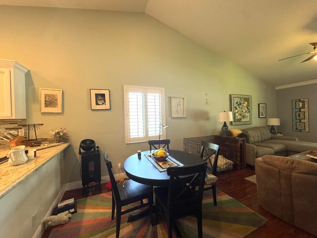 5 of 15 - 2335 Sw 22nd Av #201, Delray Beach, FL