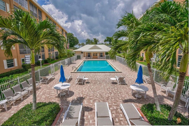 5 of 36 - 308 Golfview Road #ph4, North Palm Beach, FL