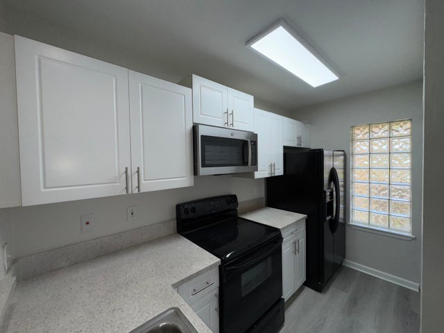 2 of 41 - 4823 Via Palm Lk #1314, West Palm Beach, FL