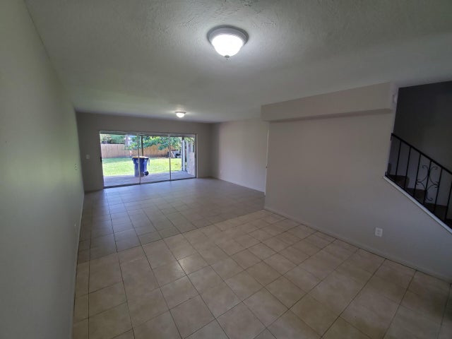 4 of 12 - 2984 Se Bonita St, Stuart, FL