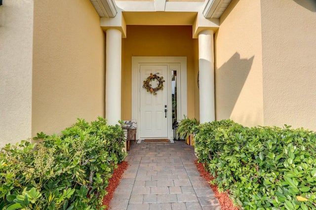 3 of 39 - 6120 Nw Cullen Wy, Port Saint Lucie, FL