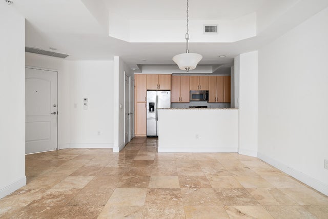 3 of 41 - 801 S Olive Av #612, West Palm Beach, FL