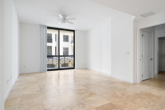 4 of 41 - 801 S Olive Av #612, West Palm Beach, FL