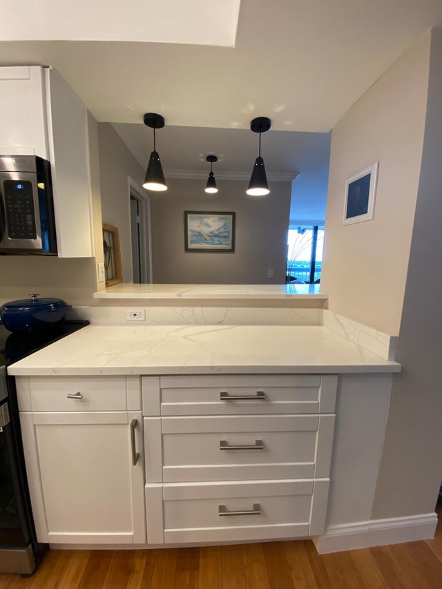 2 of 15 - 2425 Presidential Wy #1405, West Palm Beach, FL