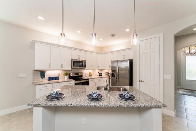 3 of 16 - 6100 Bella Rosa Lane, Vero Beach, FL