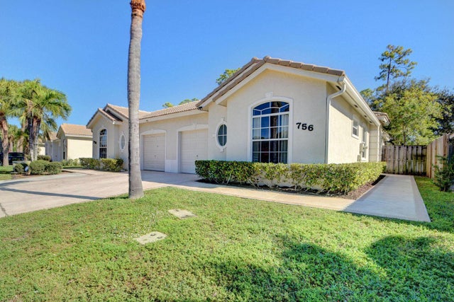 1 of 20 - 756 Via Toscana, Wellington, FL