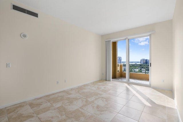 5 of 26 - 403 S Sapodilla Av #708, West Palm Beach, FL