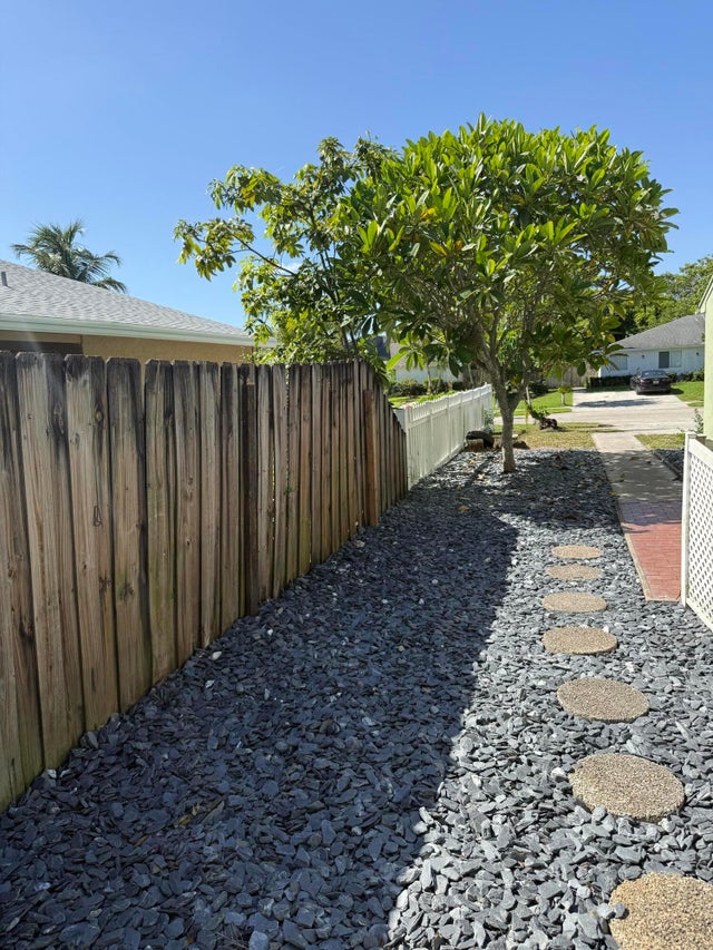 3 of 16 - 4565 Nw 3rd Drive, Delray Beach, FL
