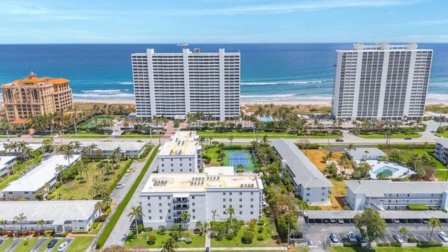 4 of 35 - 2679 S Ocean Blvd #3a, Boca Raton, FL