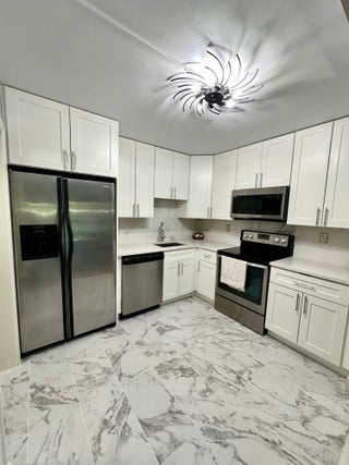 Photo of Listing #RX-11091231