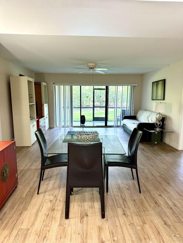 3 of 19 - 9235 Sw 8th St #114, Boca Raton, FL