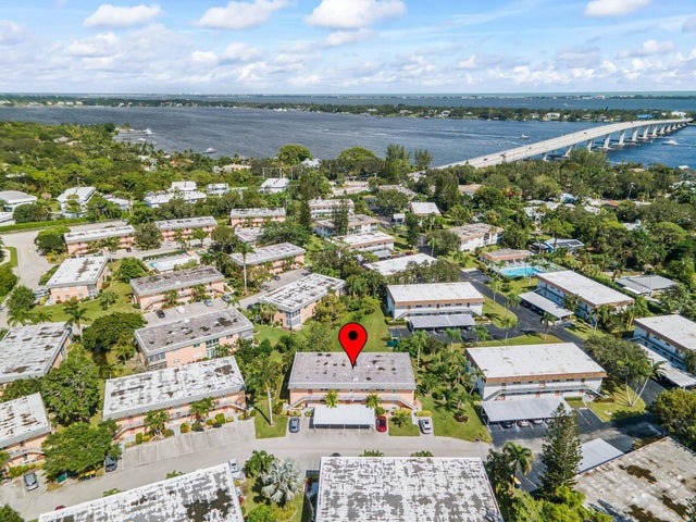 2 of 35 - 2950 Se Ocean Blvd #38-2, Stuart, FL