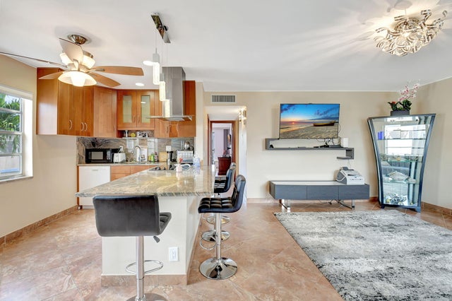 4 of 20 - 425 Burgundy I, Delray Beach, FL
