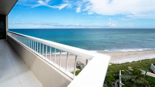 2 of 36 - 5540 N Ocean Dr #7b, Singer Island, FL