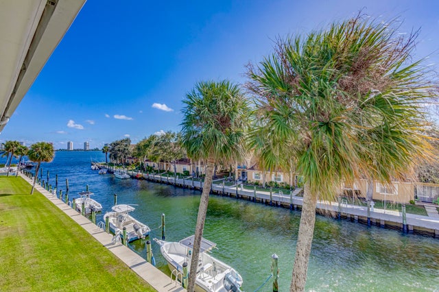 1 of 16 - 120 Lehane Ter #309, North Palm Beach, FL