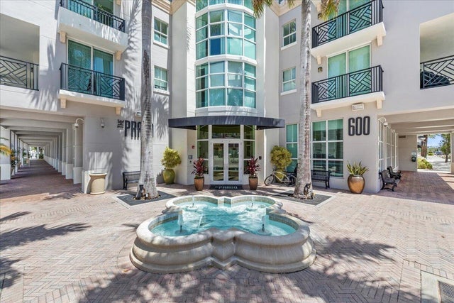 3 of 17 - 600 S Dixie Hwy #213, West Palm Beach, FL