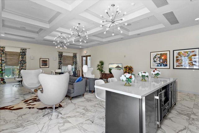 5 of 17 - 600 S Dixie Hwy #213, West Palm Beach, FL