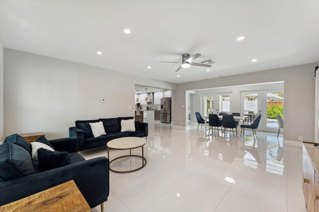 2 of 58 - 5230 Ne 15th Av, Fort Lauderdale, FL