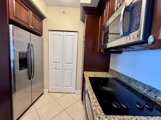 2 of 30 - 1660 Renaissance Commons Blvd #2519, Boynton Beach, FL
