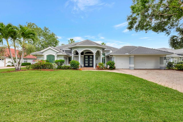 1 of 27 - 2703 Sw Glenmoor Wy, Palm City, FL