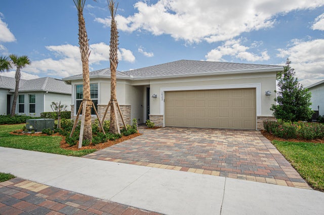 2 of 30 - 10353 Sw Captiva Dr, Port Saint Lucie, FL