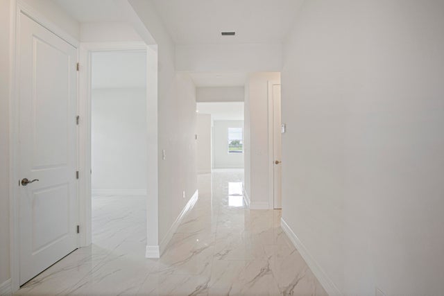 4 of 30 - 10353 Sw Captiva Dr, Port Saint Lucie, FL