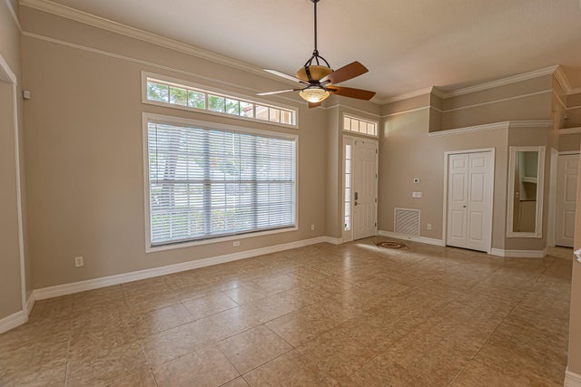 3 of 27 - 1326 Sw Briarwood Dr, Port Saint Lucie, FL