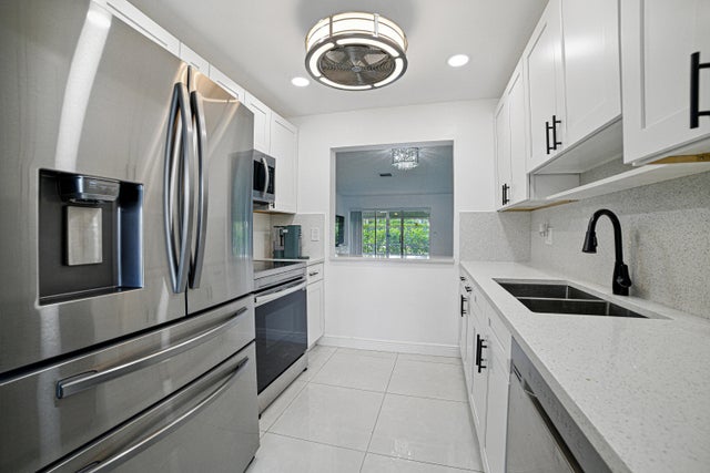 3 of 28 - 5242 Privet Place #c, Delray Beach, FL