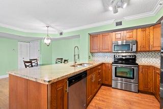 Photo of Listing #RX-11093633