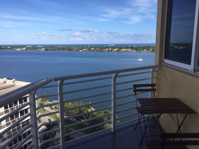 2 of 38 - 1551 N Flagler Dr #lph02, West Palm Beach, FL
