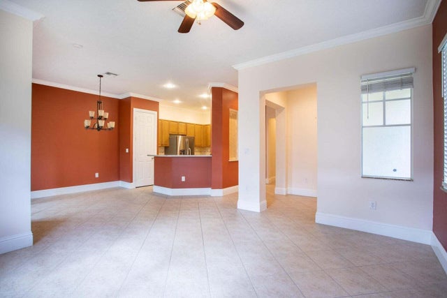 4 of 41 - 6072 Nw 116 Dr, Coral Springs, FL