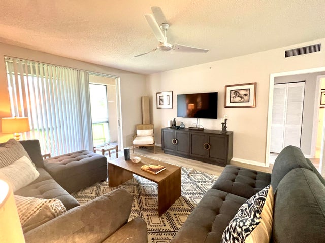 1 of 24 - 11790 Saint Andrews Place #203, Wellington, FL