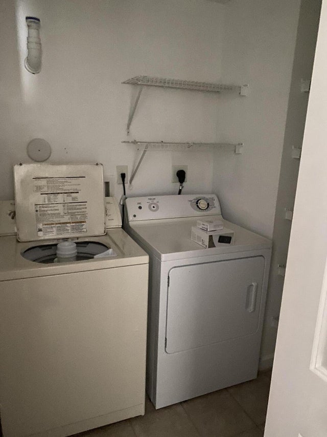 4 of 9 - 5980 W Sample Road #207, Coral Springs, FL