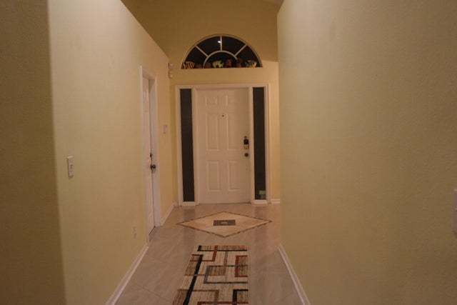 4 of 20 - 1612 Oak Berry Circle, Wellington, FL