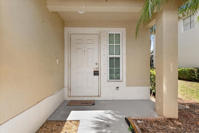 3 of 24 - 6289 Crescent Lake Wy, Lake Worth, FL