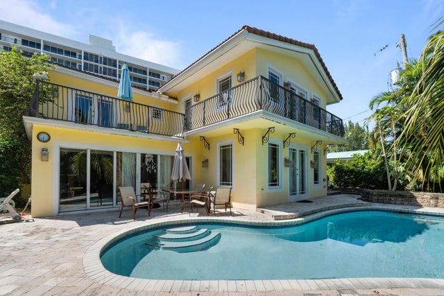 1 of 30 - 518 N Riverside Dr, Pompano Beach, FL