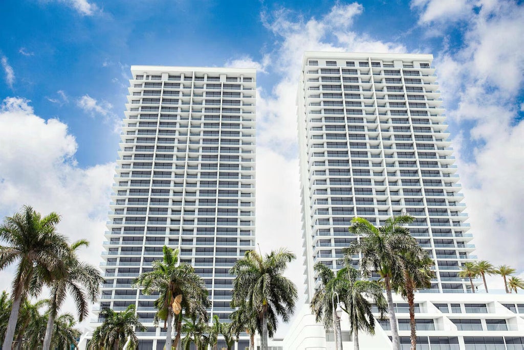 529 S Flagler Drive #6e, West Palm Beach
