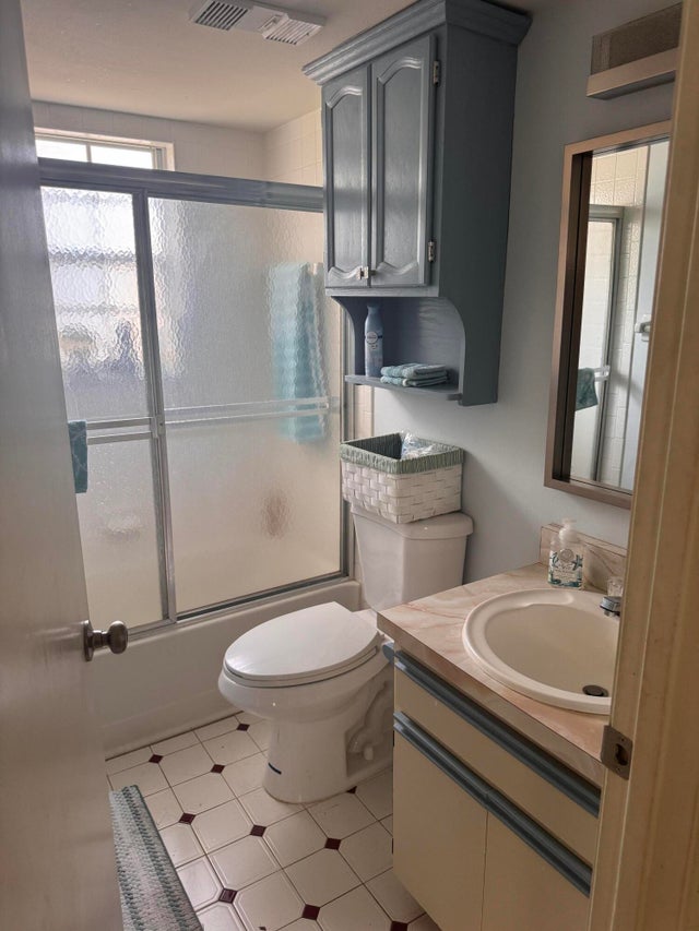 5 of 12 - 1614 Se Green Acres Circle #101, Port Saint Lucie, FL
