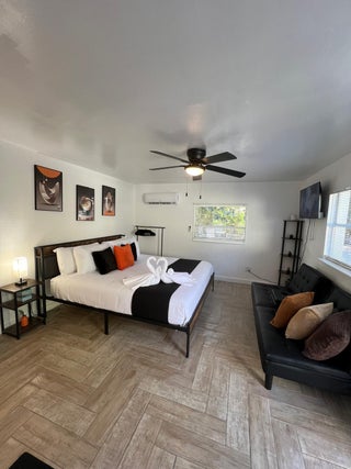 Photo of Listing #RX-11095179